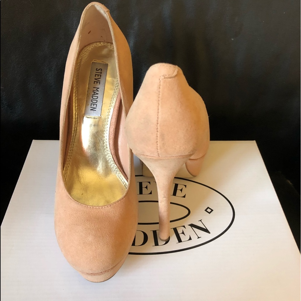 Nude Steven madden heel